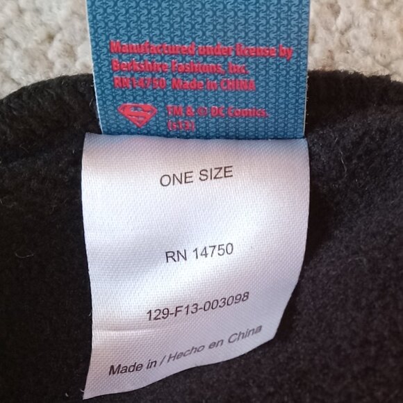 Child's Superman Man of Steel Soft Knit Helmet Cap with Fringe - Picture 2 of 6